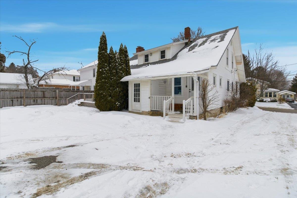 308 Elm Street Bennington, VT 05201 - Photo 21 of 33