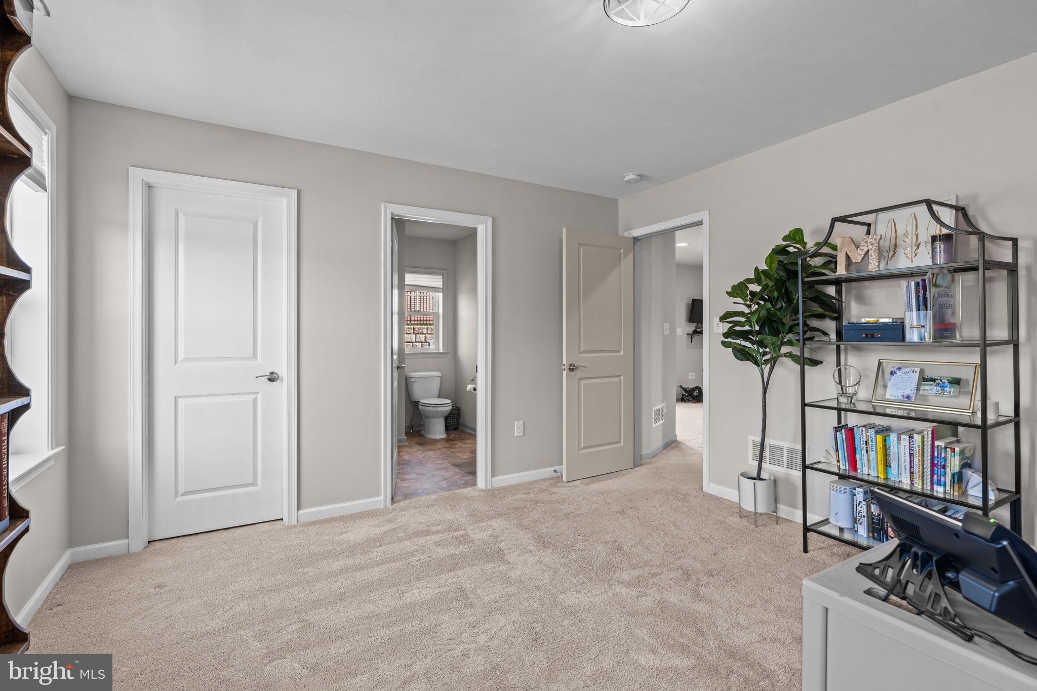 6059 Station Cir Road Harrisburg, PA 17111 - Photo 21 of 26