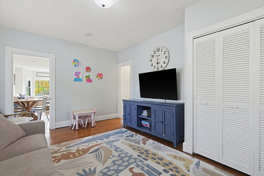 97 Middle Road Acushnet, MA 02743 - Photo 15 of 39