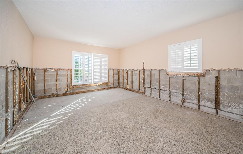 30 Dolphin Drive Treasure Island, FL 33706 - Photo 27 of 71