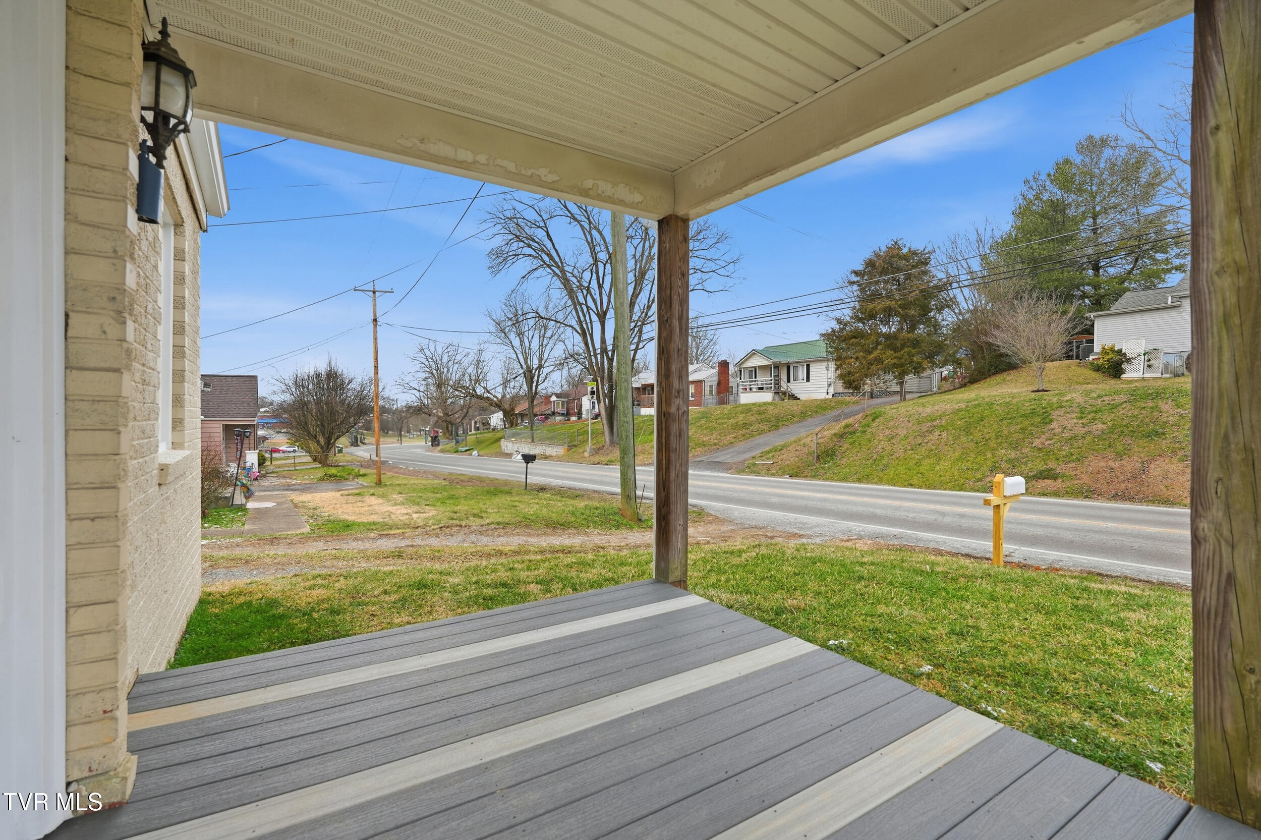 3361 Bloomingdale Road, Unit 19 Kingsport, TN 37660 - Photo 5 of 18 5_3361 bloomingdale rd-05