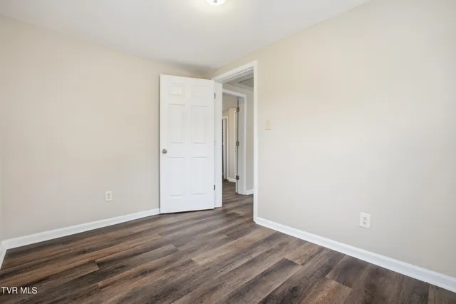 $1,395 | 3361 Bloomingdale Road, Unit 19, Kingsport, TN 37660