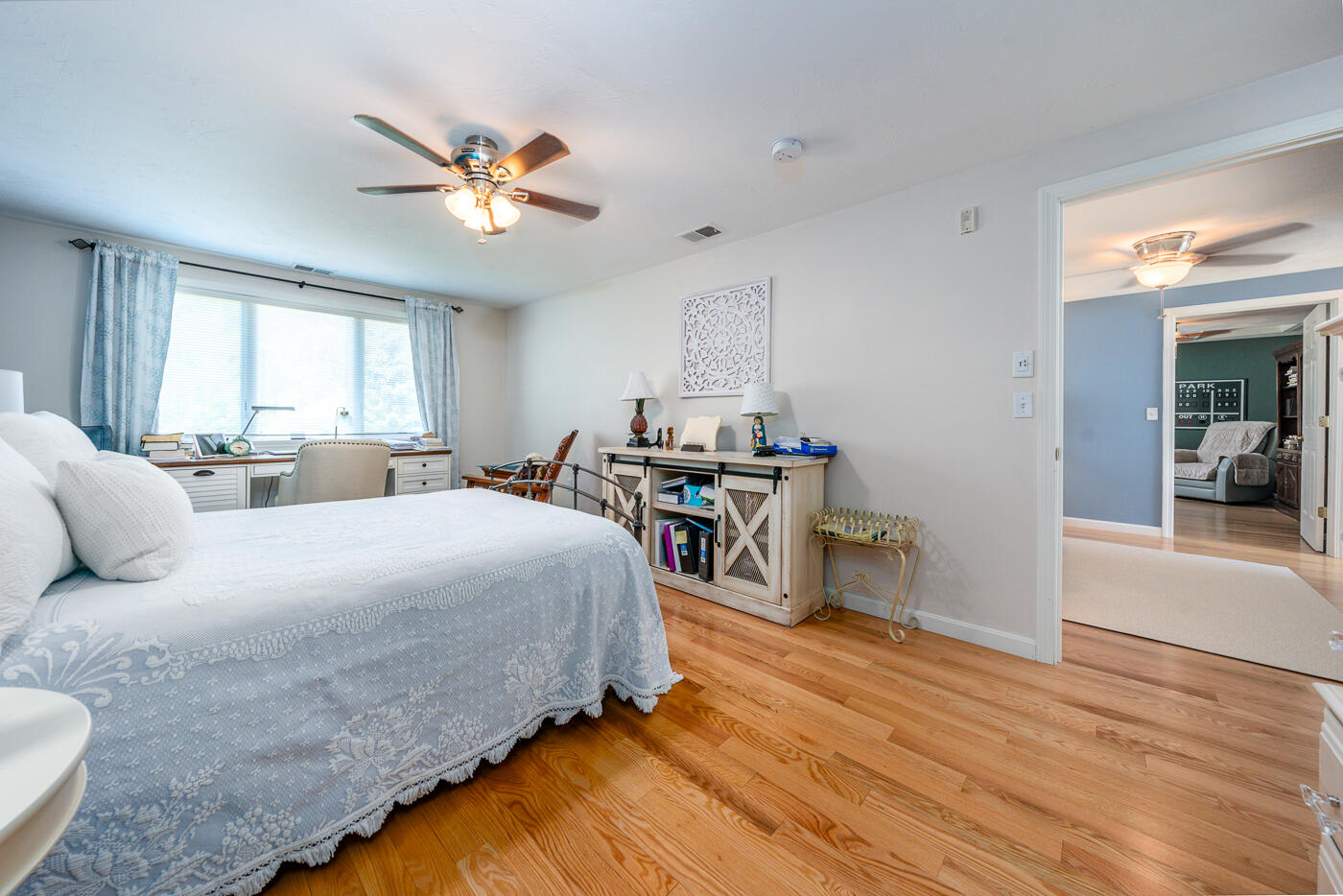 4 Classic Circle Mashpee, MA 02649 - Photo 19 of 32 Second bedroom suite