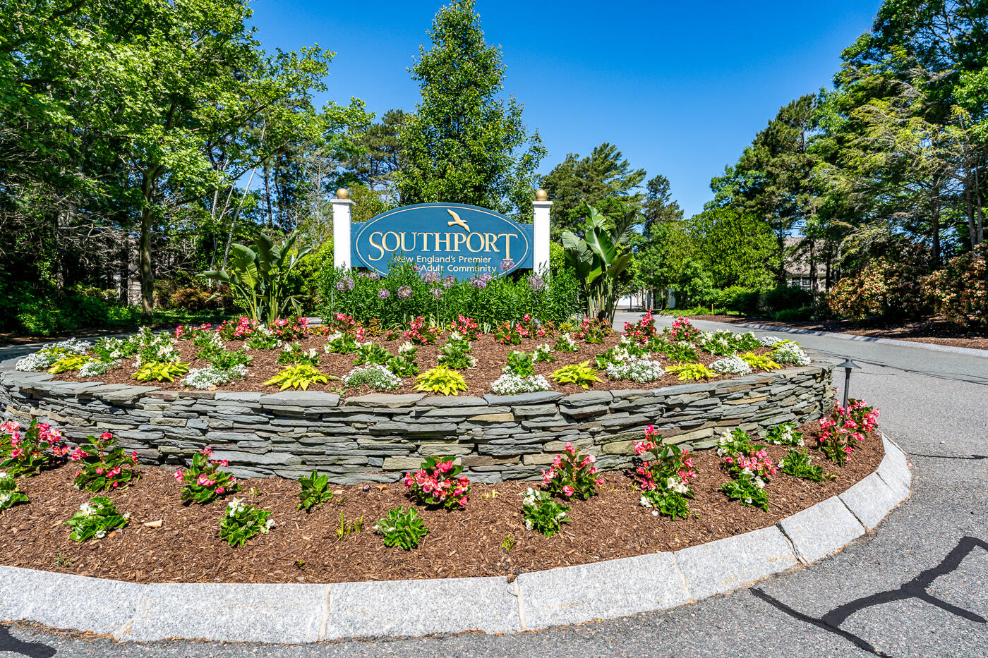 4 Classic Circle Mashpee, MA 02649 - Photo 25 of 32 Southport Entrance