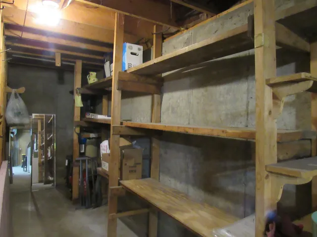 $299,000 | 812 Brown Farm Road, Lyndon, VT 05851