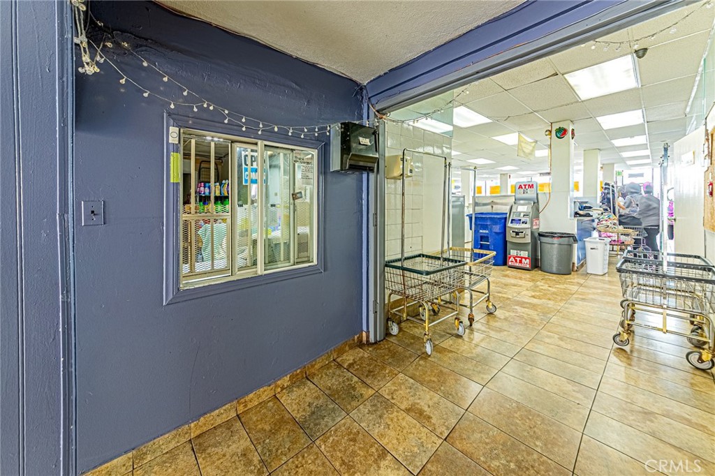 1756 Pacific Long Beach, CA 90813 - Photo 19 of 35