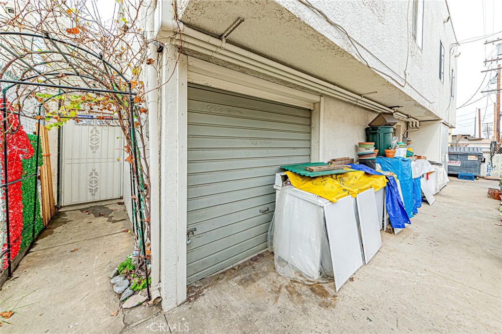 1756 Pacific Long Beach, CA 90813 - Photo 25 of 35
