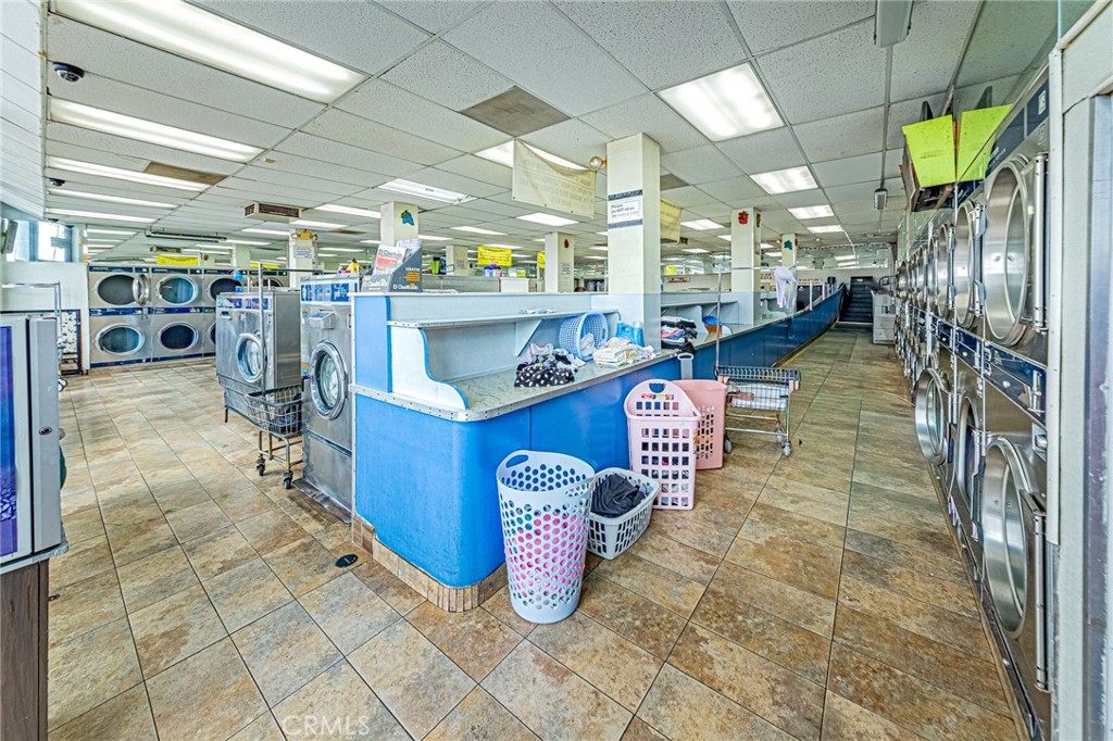 1756 Pacific Long Beach, CA 90813 - Photo 7 of 35