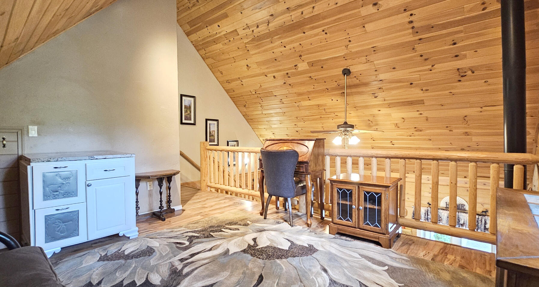 17659 Rosland Road La Pine, OR 97739 - Photo 19 of 33 a view of a bedroom with furniture and entryway