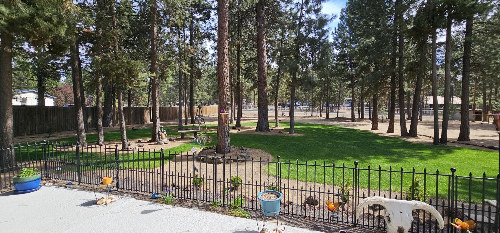 17659 Rosland Road La Pine, OR 97739 - Photo 8 of 33 not sure