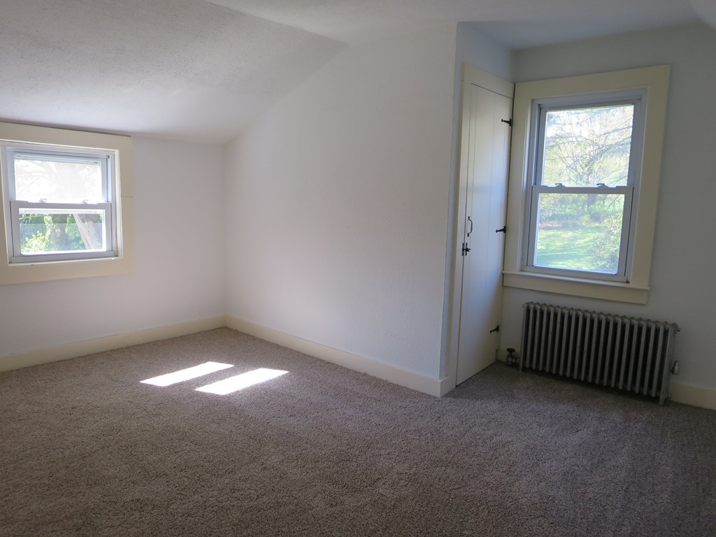 117 Stebbins Road Monson, MA 01057 - Photo 18 of 27 an empty room with a window