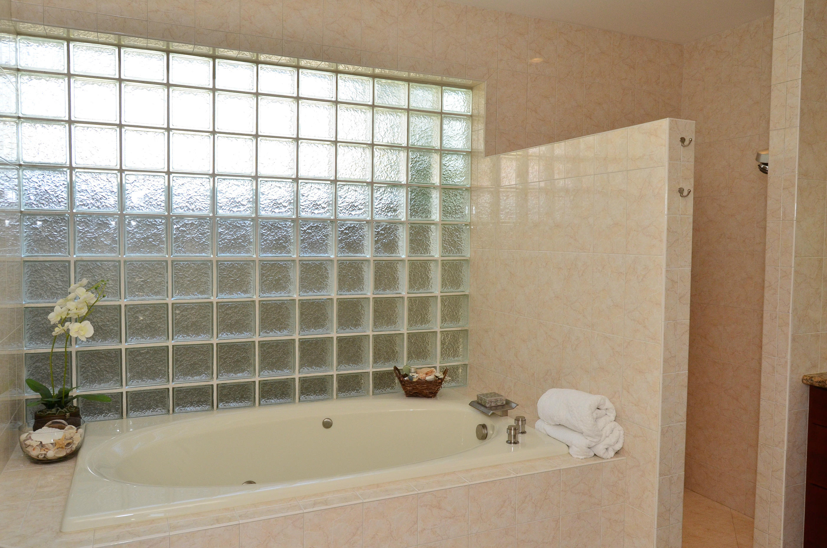 2310 Northwest 67th Street Boca Raton, FL 33496 - Photo 16 of 20 U9XWPX_still_mba