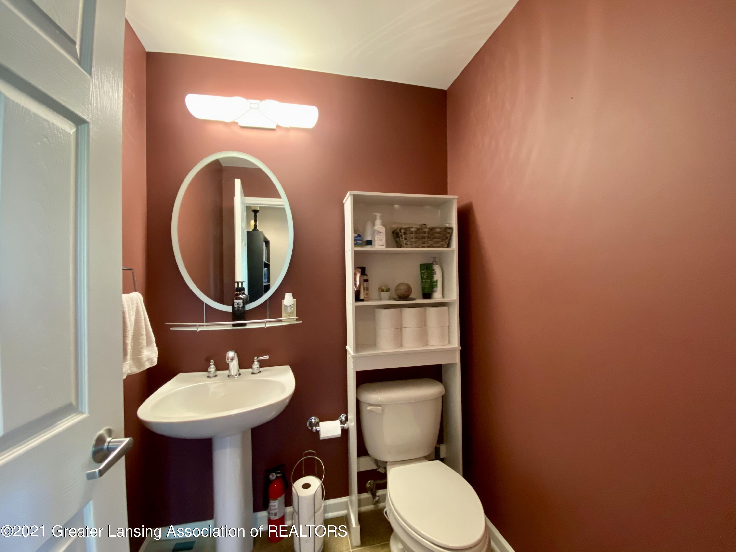1329 Turner Road Lansing, MI 48906 - Photo 11 of 23 fullsizeoutput_22c0