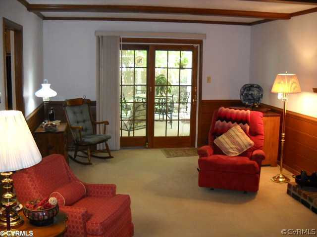 100 Midfield Road Richmond, VA 23236 - Photo 6 of 10 Den/Family/Great Room