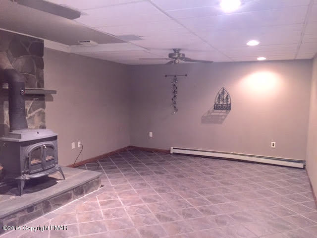 123 Bromley Road Henryville, PA 18332 - Photo 25 of 32 a view of an empty room