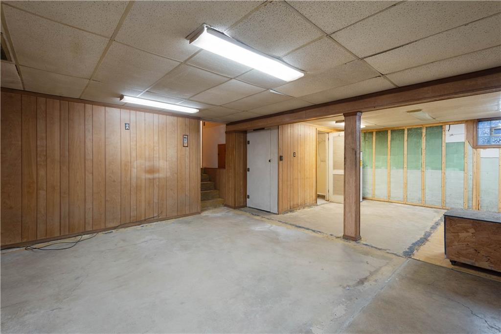 36 Swihart Road Canonsburg, PA 15317 - Photo 34 of 37 a view of an empty room