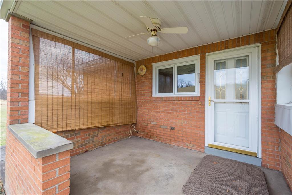 36 Swihart Road Canonsburg, PA 15317 - Photo 5 of 37 an empty room with windows