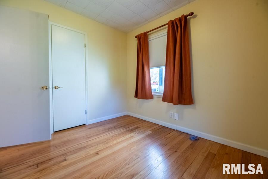 205 West Stonegate Road Peoria, IL 61614 - Photo 30 of 44 Gallery Image 30