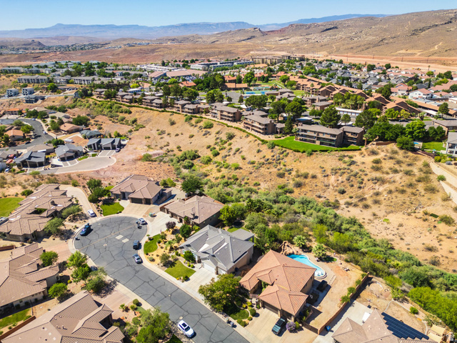 1905 West Pikes Circle St. George, UT 84770 - Photo 51 of 57