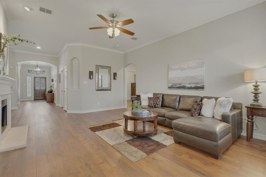 545 Salida Road Fort Worth, TX 76052 - Photo 14 of 27
