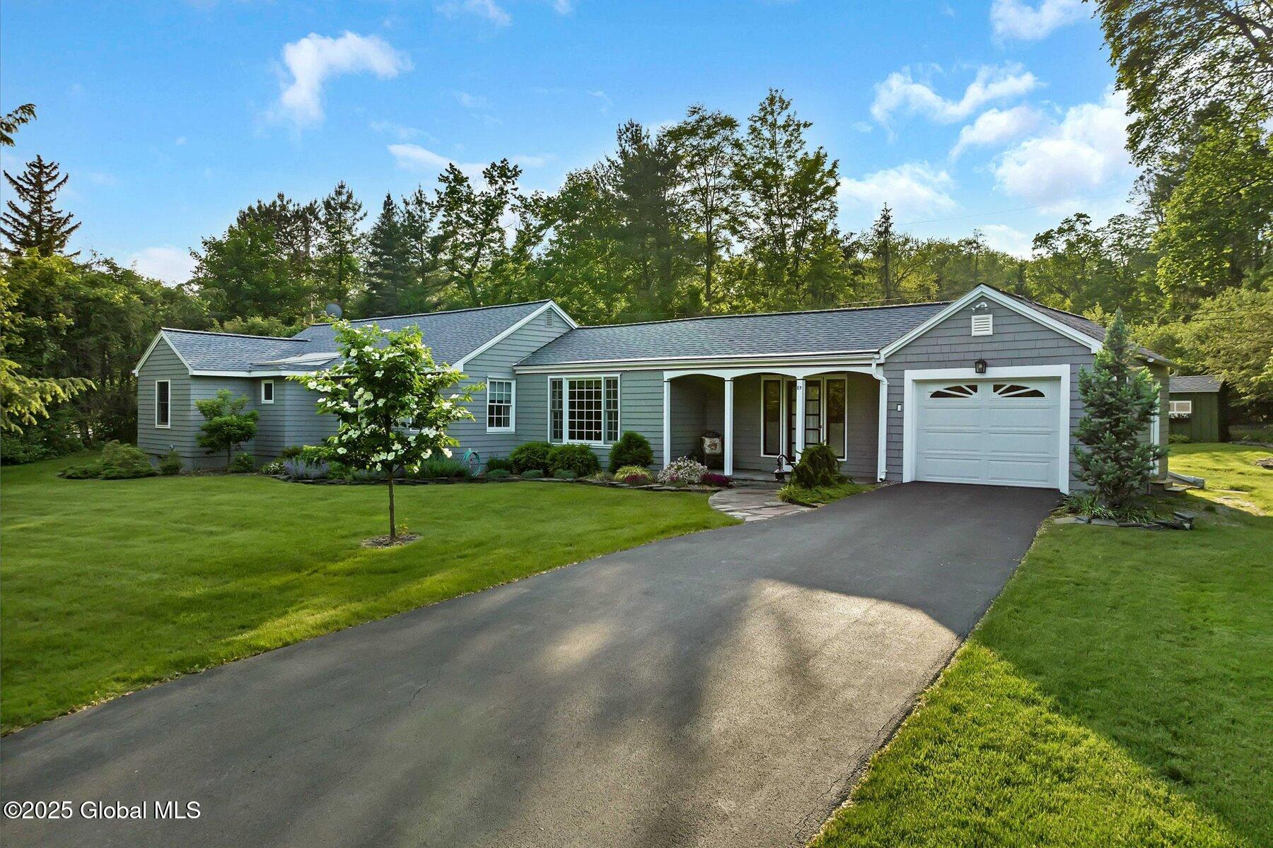 89 Gorman Road Menands, NY 12204 - Photo 1 of 45 Main