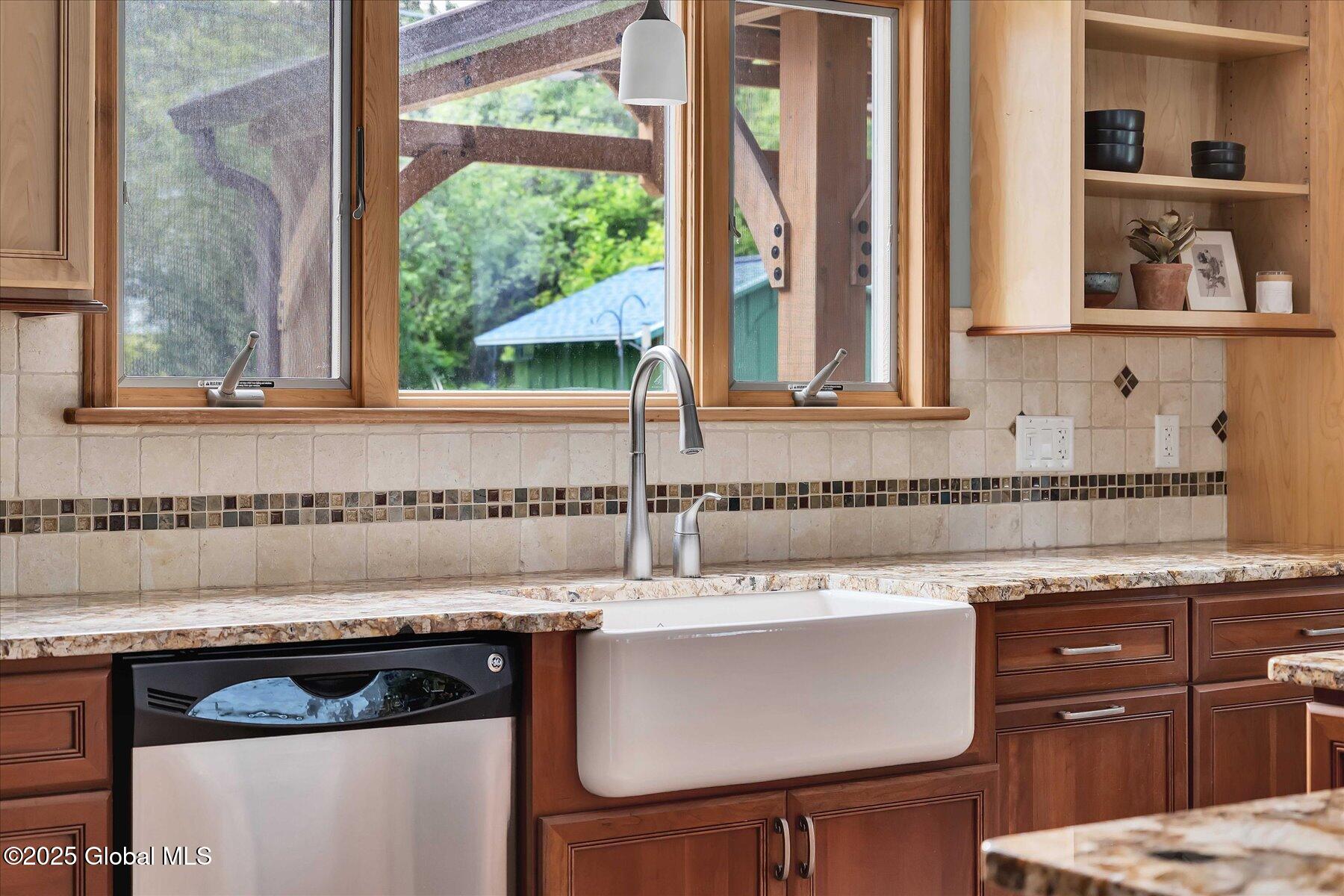 89 Gorman Road Menands, NY 12204 - Photo 13 of 45 Kitchen