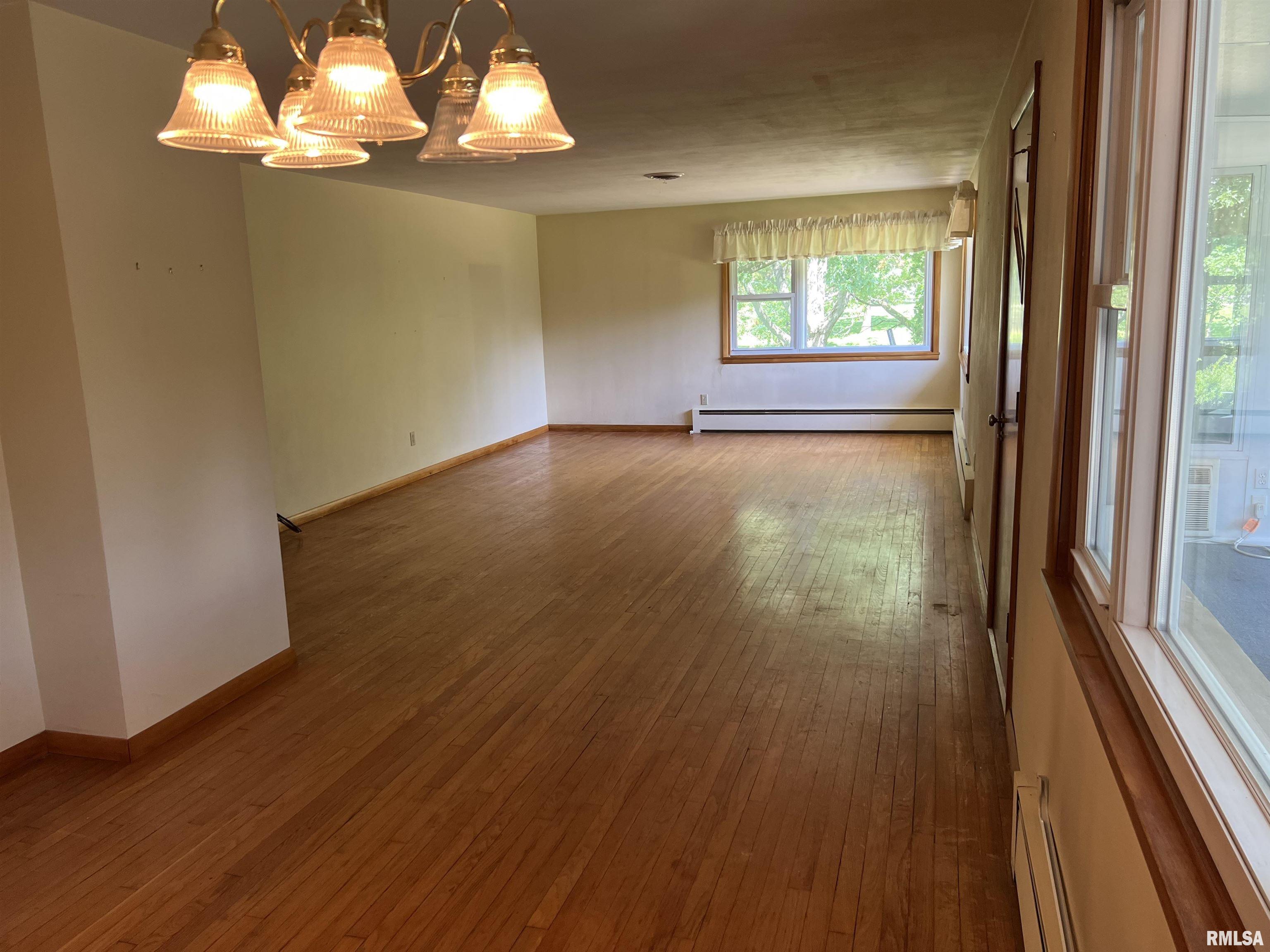 1985 Ladue Road Jacksonville, IL 62650 - Photo 24 of 62
