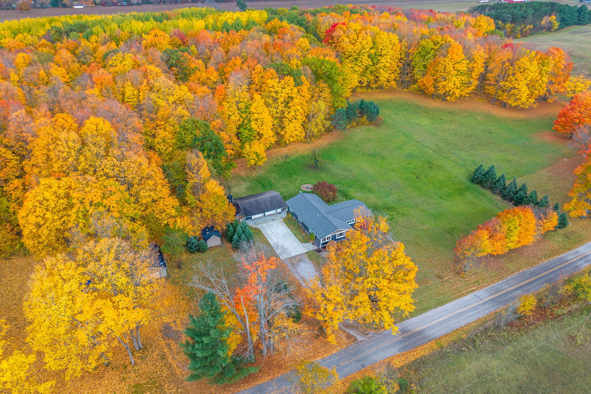 9090 East 32 Road Cadillac, MI 49601 - Photo 54 of 65 Fall9