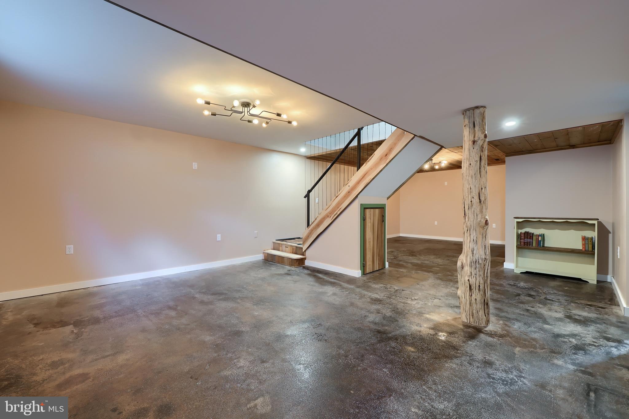 578 Cook Road Delta, PA 17314 - Photo 34 of 51 Gallery Image 34