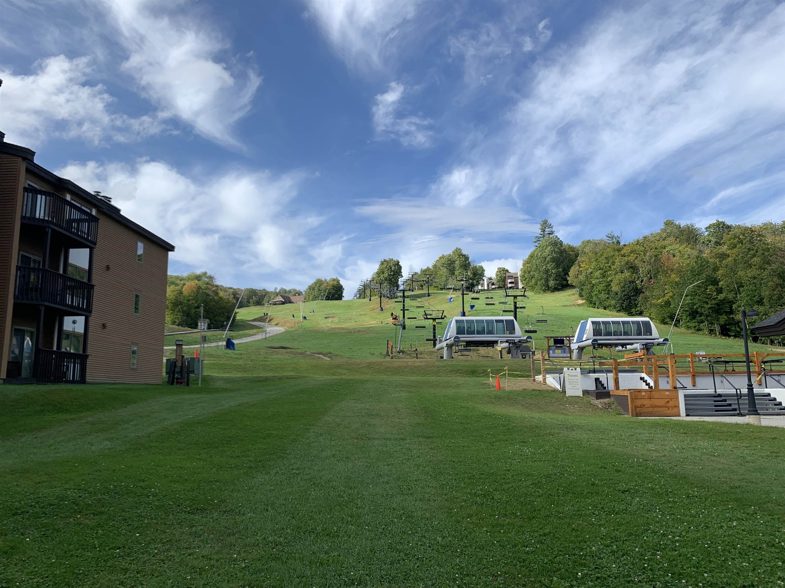 350 Mountain Road, Unit B102 Ludlow, VT 05149 - Photo 2 of 15 Gallery Image 2