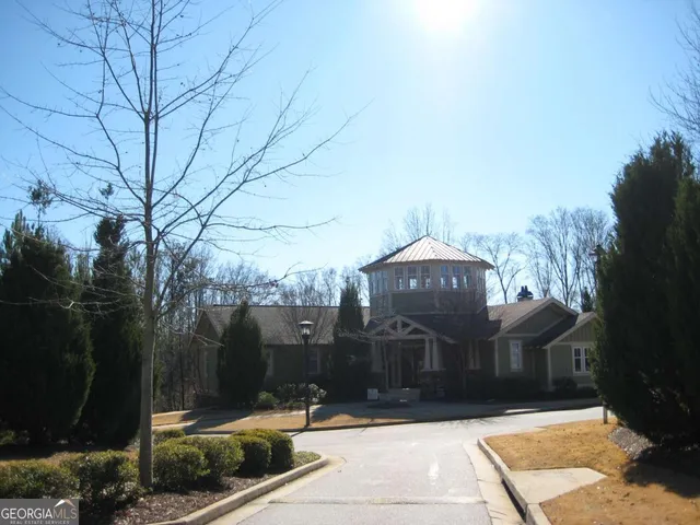 $309,500 | 490 South Barnett Shoals Road, Unit 431, Athens, GA 30605