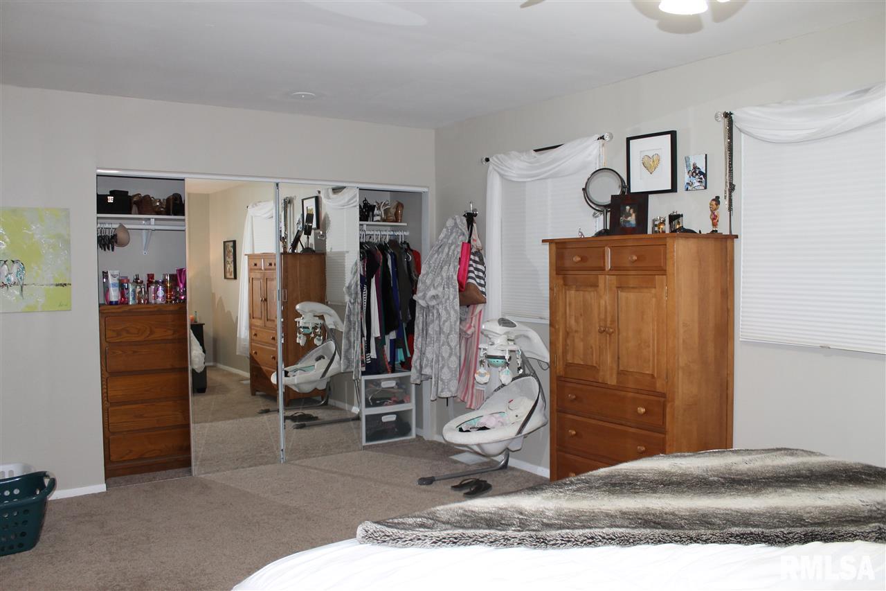 5324 North Ronald Road Peoria, IL 61614 - Photo 13 of 16 Gallery Image 13