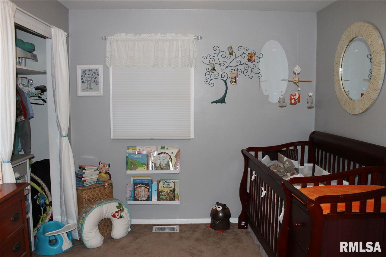 5324 North Ronald Road Peoria, IL 61614 - Photo 14 of 16 Gallery Image 14