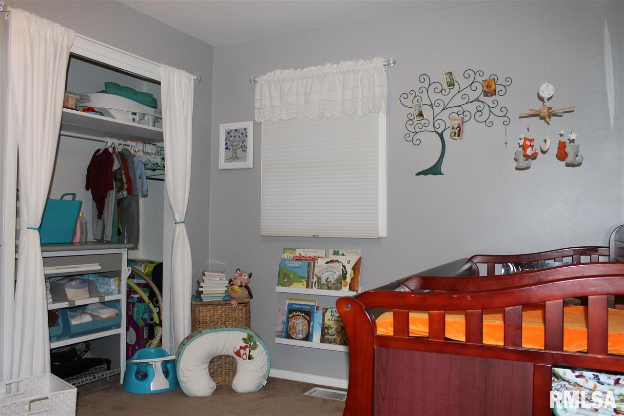 5324 North Ronald Road Peoria, IL 61614 - Photo 15 of 16 Gallery Image 15