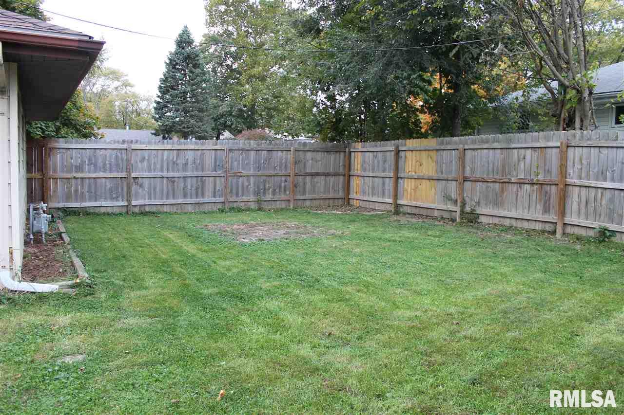 5324 North Ronald Road Peoria, IL 61614 - Photo 4 of 16 Gallery Image 4