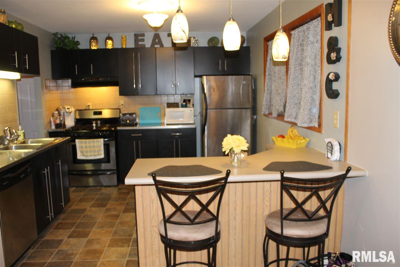 5324 North Ronald Road Peoria, IL 61614 - Photo 8 of 16 Gallery Image 8