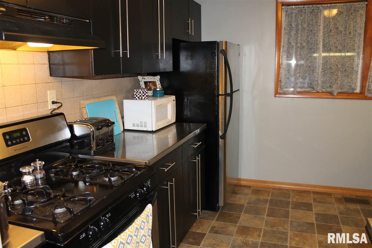 5324 North Ronald Road Peoria, IL 61614 - Photo 10 of 16 Gallery Image 10