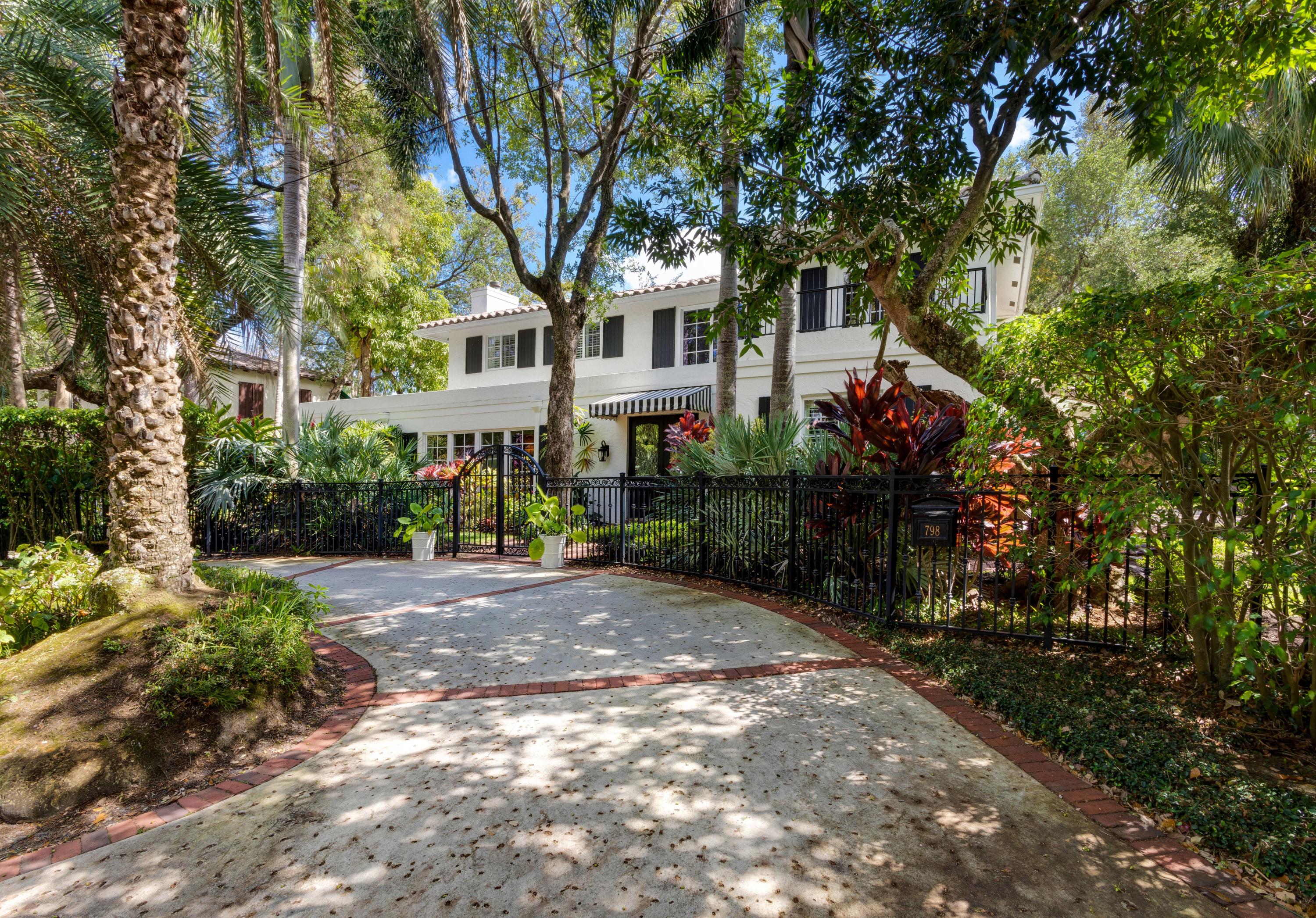 798 Aurelia Street Boca Raton, FL 33486 - Photo 1 of 1 FRONT_ENTRANCE_ANGLE