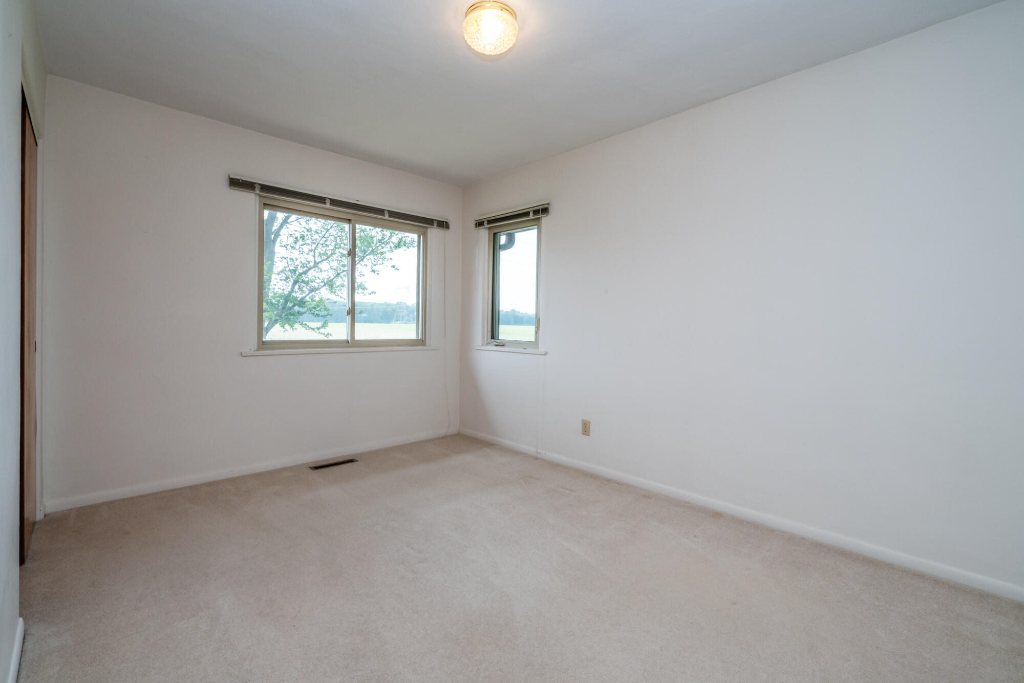 10001 Date Road Baroda, MI 49101 - Photo 17 of 44 Date-116