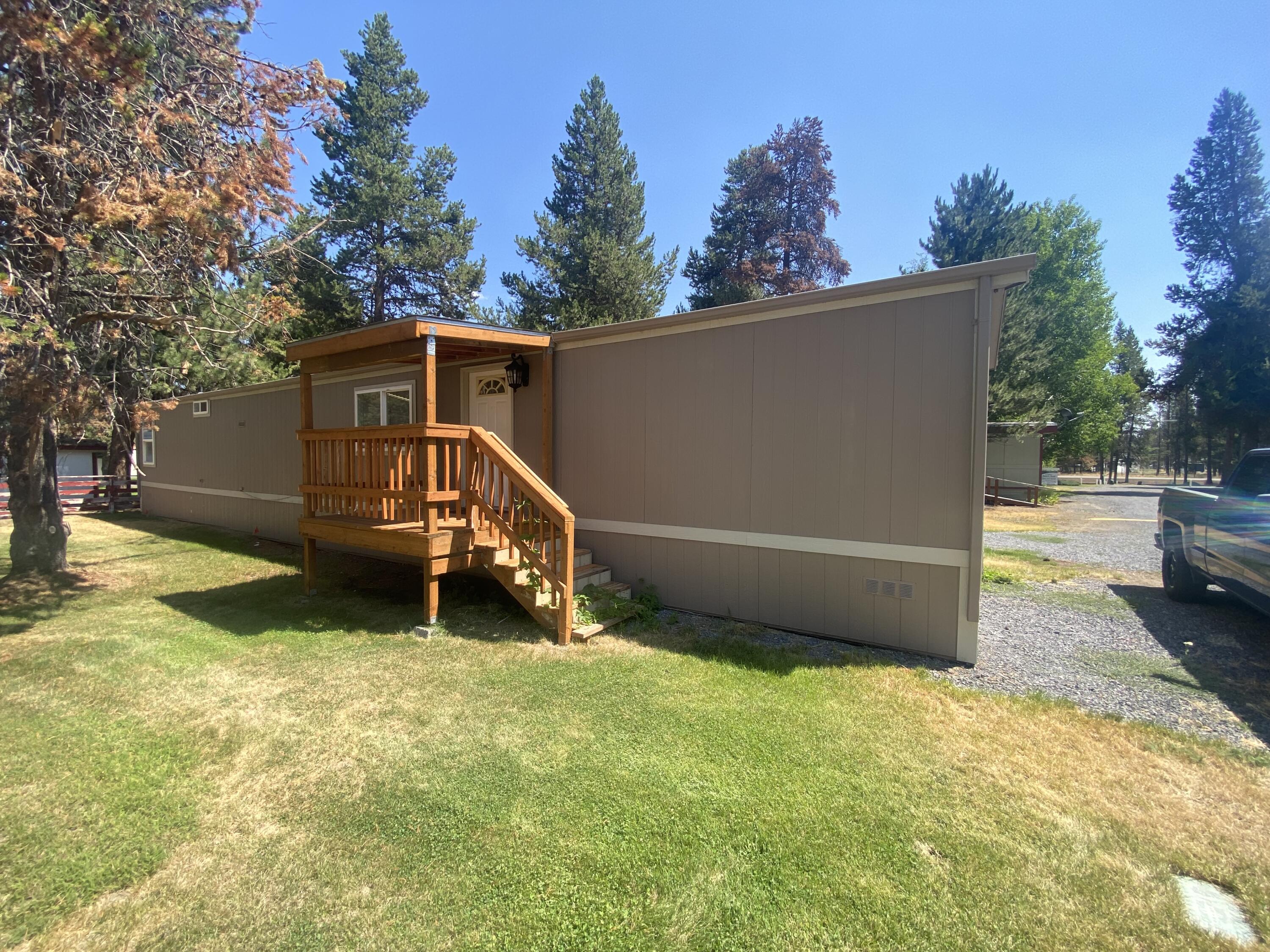 52731 Huntington Road La Pine, OR 97739 - Photo 6 of 26 IMG_4168
