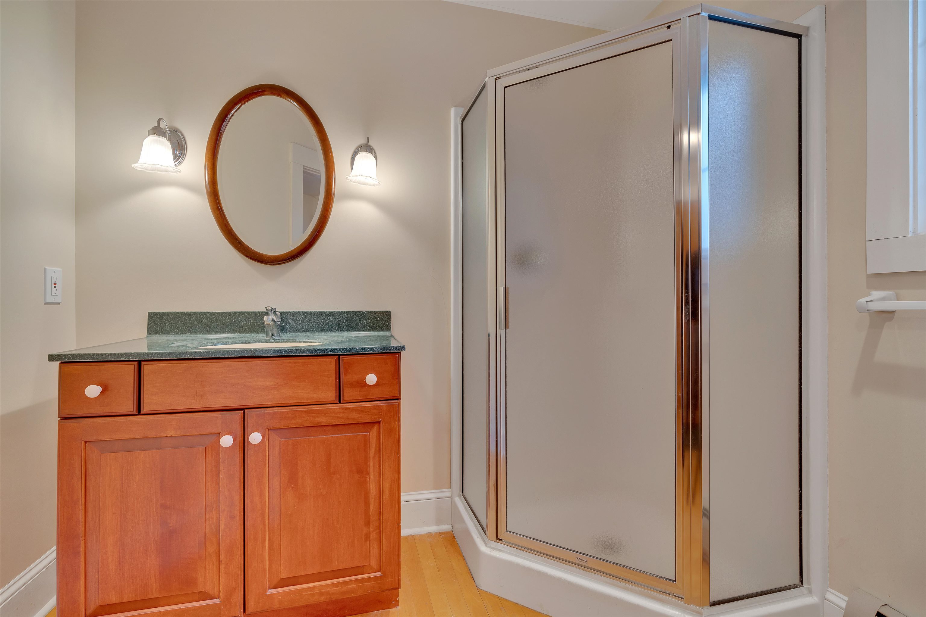 81 Roberts Road Woodstock, VT 05091 - Photo 19 of 38