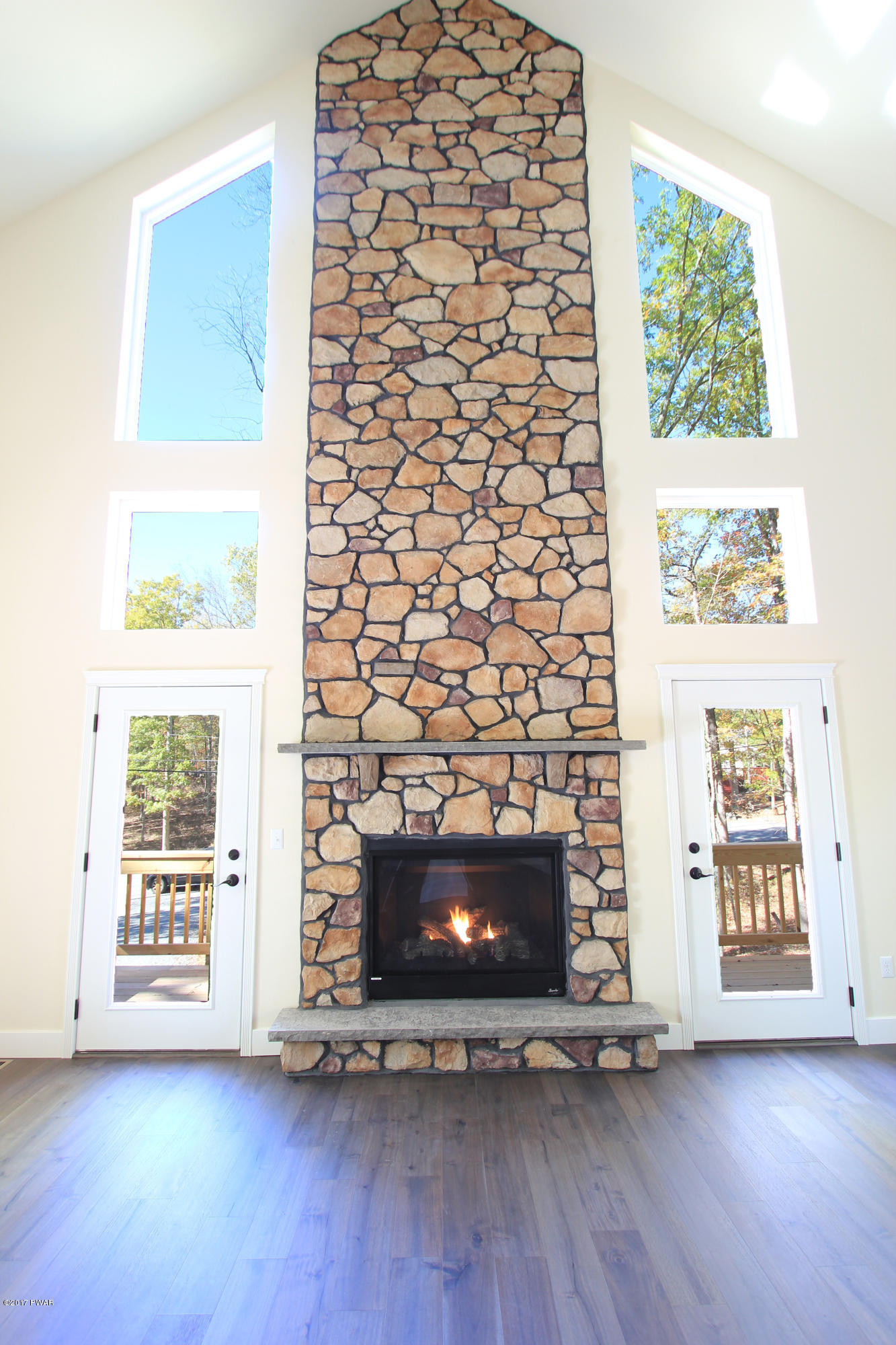 102 Lakeview Road Lackawaxen, PA 18435 - Photo 9 of 57 Firelpace 2