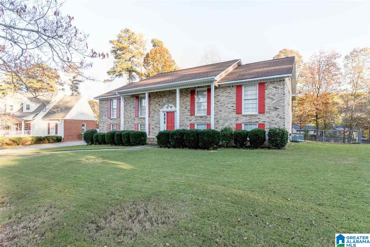 5885 Mockingbird Lane Pinson, AL 35126 - Photo 2 of 30