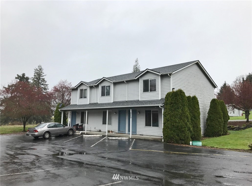 213 Cloverdale Road Kalama, WA 98625 - Photo 2 of 8 Gallery Image 2