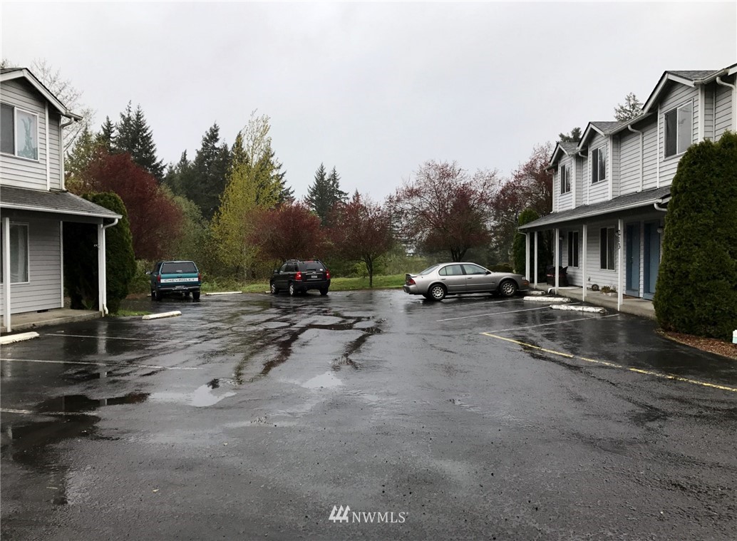 213 Cloverdale Road Kalama, WA 98625 - Photo 3 of 8 Gallery Image 3
