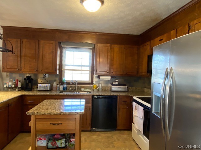214 Beachcliff Road Blackstone, VA 23824 - Photo 26 of 40 Gallery Image 26