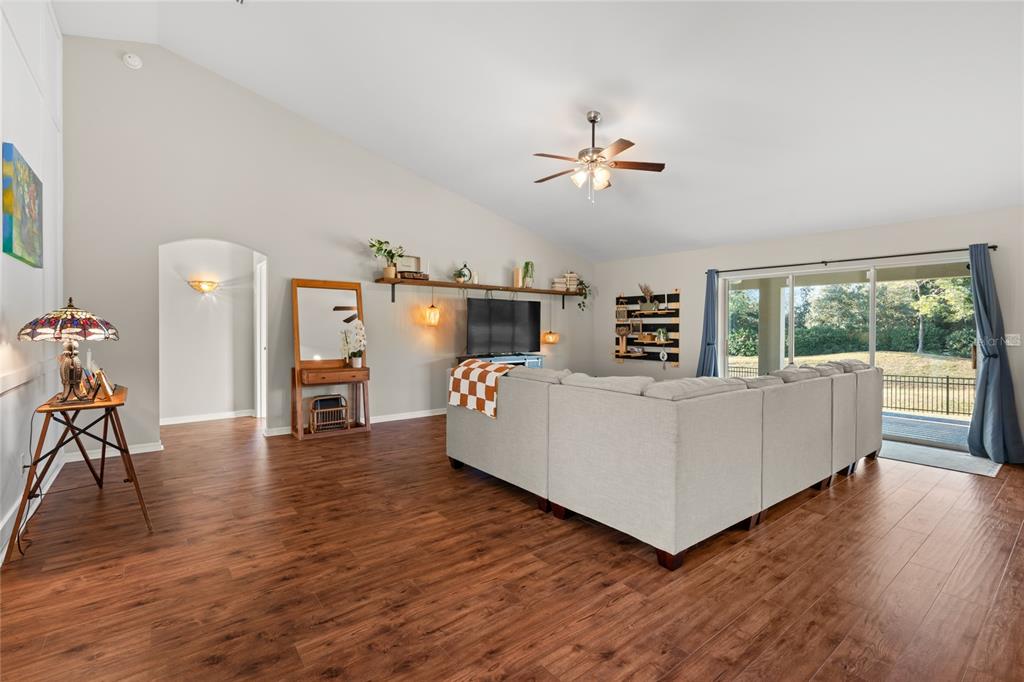 4833 Southwest 63rd Loop Ocala, FL 34474 - Photo 7 of 47 Gallery Image 7