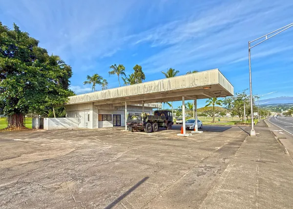 $1,399,000 | 744 Kamehameha Avenue, Hilo, HI 96720