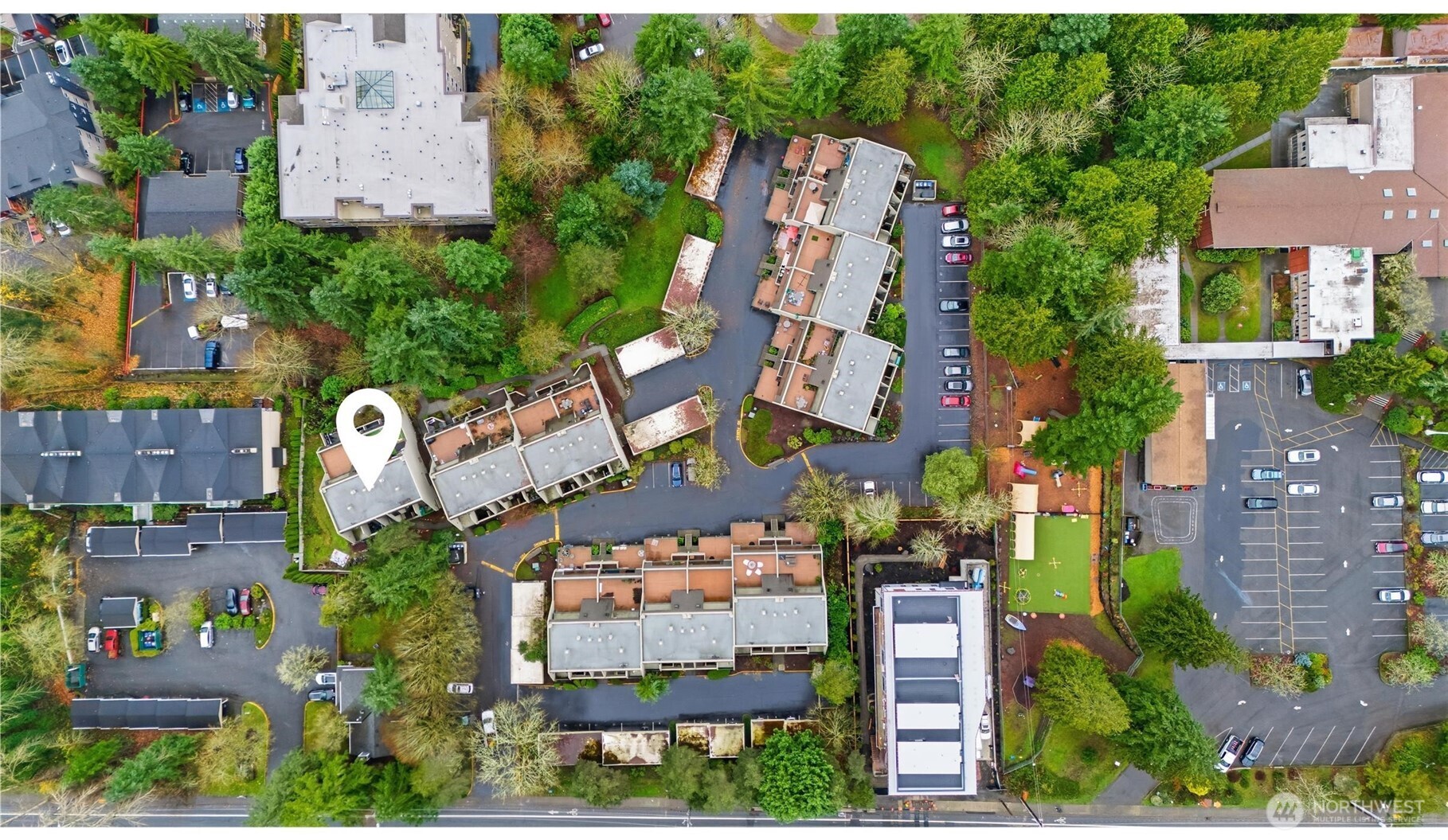 8835 166th Avenue Northeast, Unit D102 Redmond, WA 98052 - Photo 8 of 27 an aerial view of multiple house