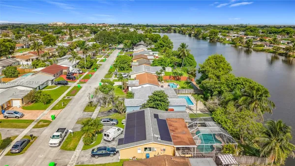 $530,000 | 11541 Northwest 31st Place, Sunrise, FL 33323